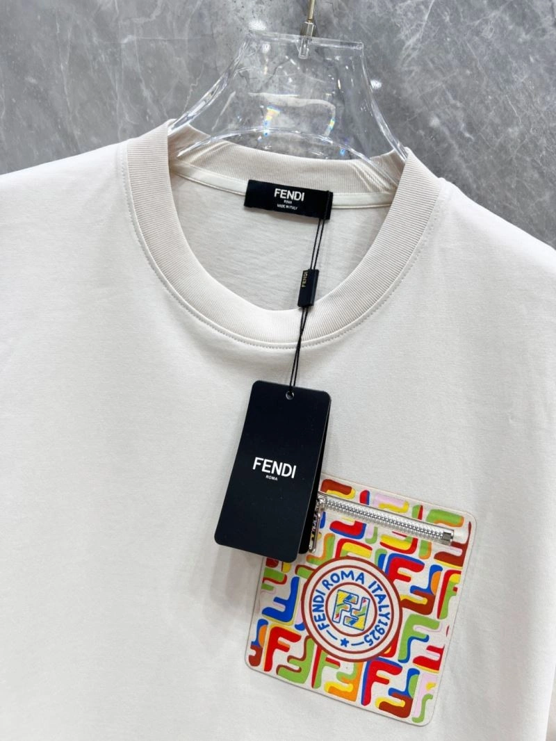 Modern Fendi T-Shirts 121900