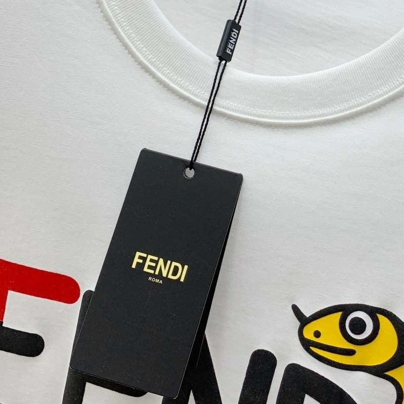 SmoothTexture Fendi T-Shirts 121901