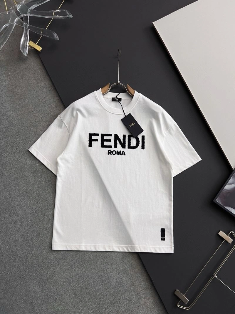 Comfortable Fendi T-Shirts 121915