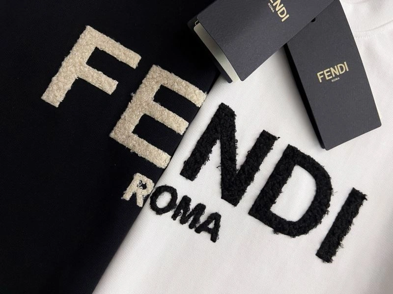 Comfortable Fendi T-Shirts 121915