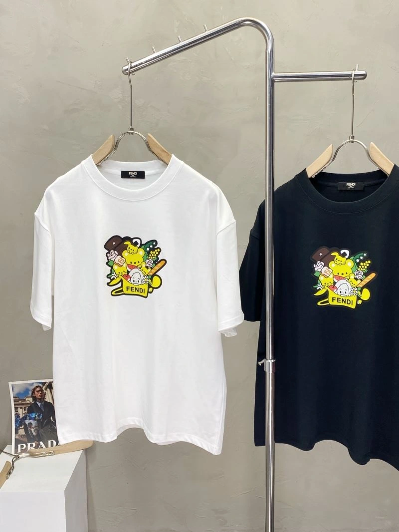 RelaxedFit Fendi T-Shirts 121921