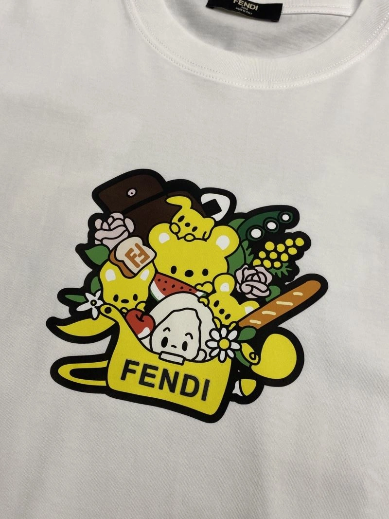 RelaxedFit Fendi T-Shirts 121921