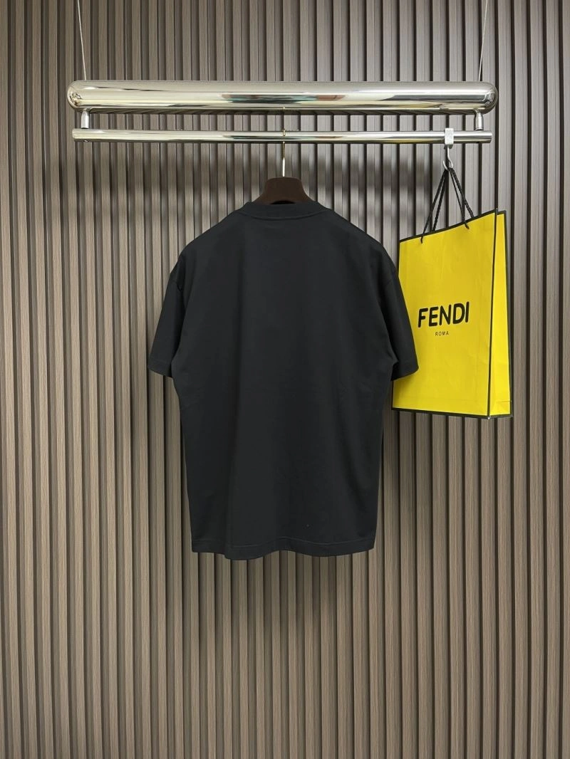 Stylish Fendi T-Shirts 121902