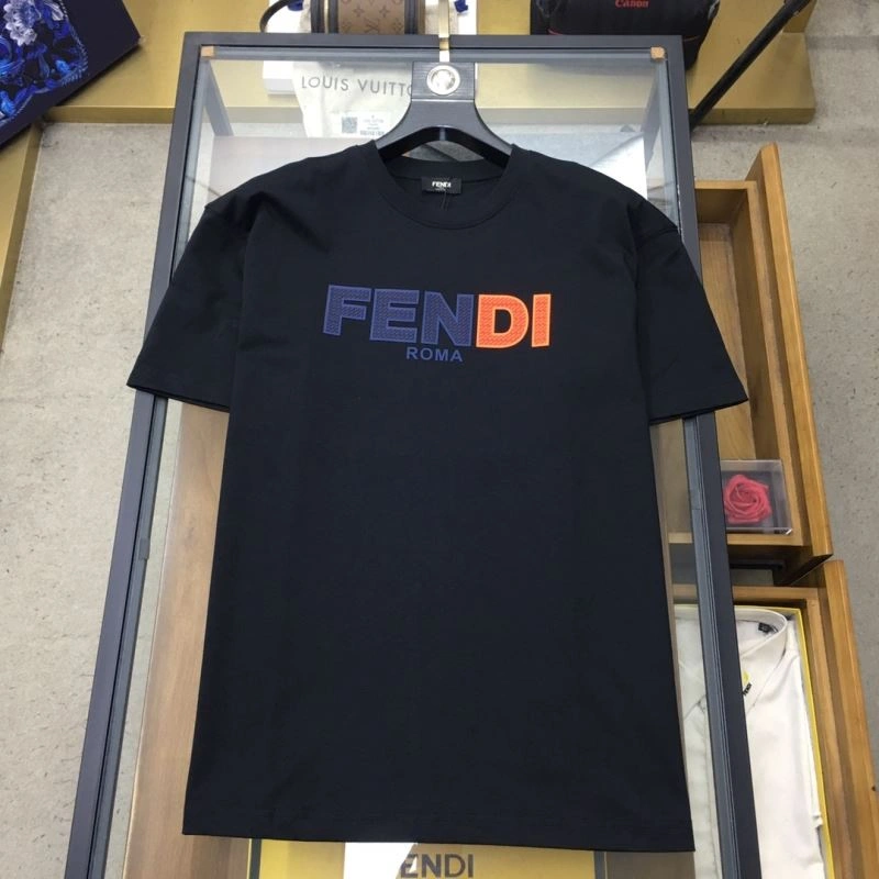 Fendi T-Shirts Comfortable 121897