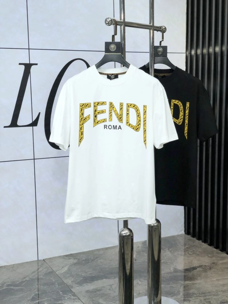Fendi T-Shirts Versatile 121894