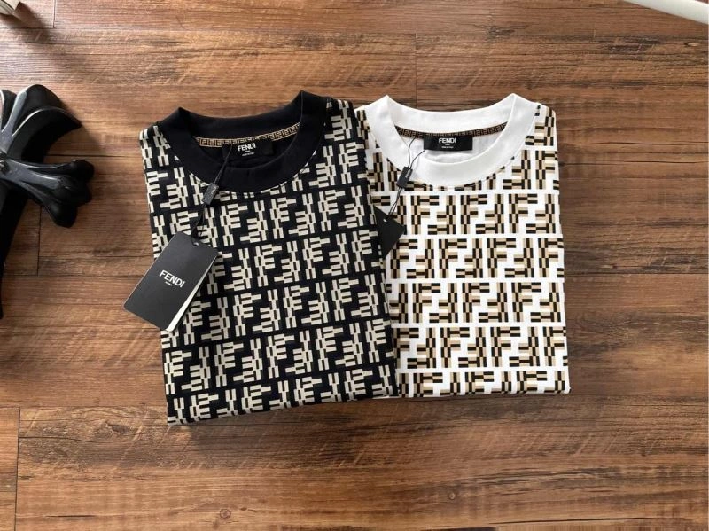 Fendi T-Shirts WeatherProof 121865