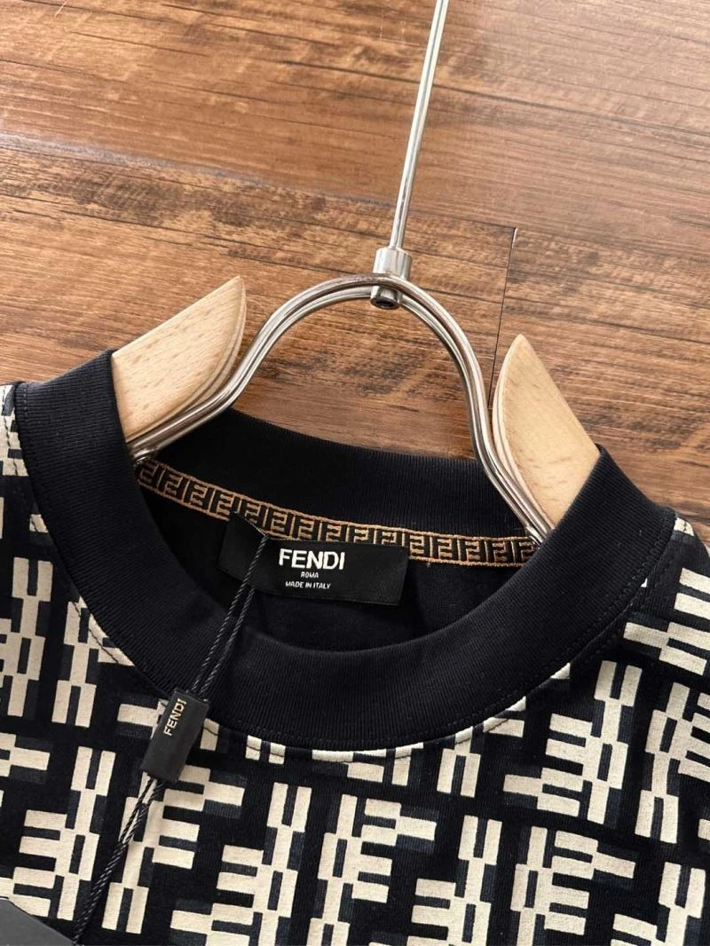Fendi T-Shirts WeatherProof 121865