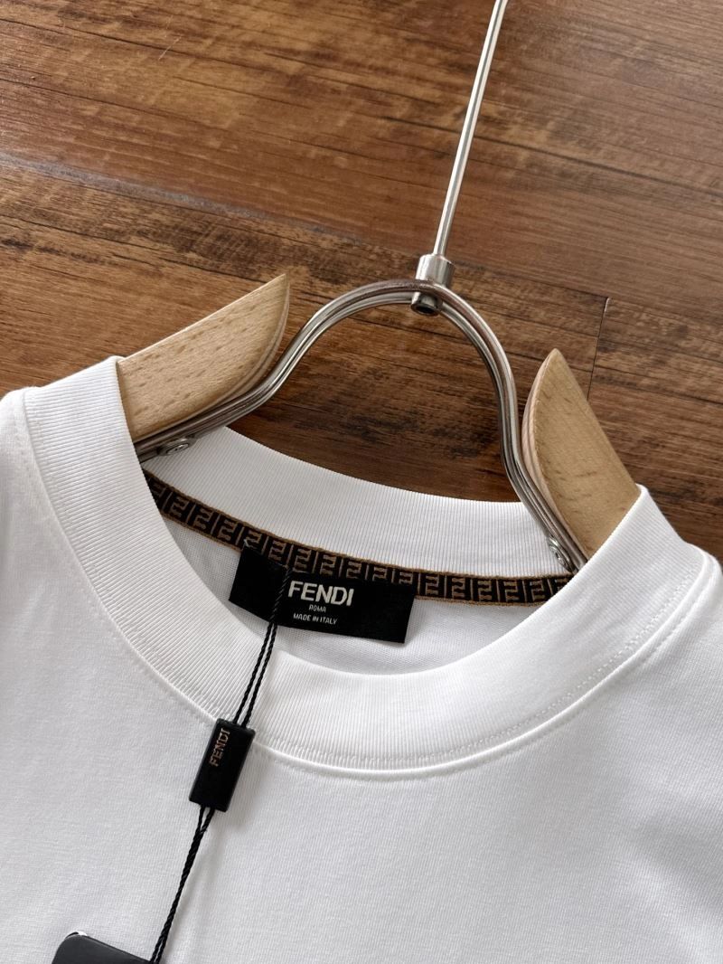 Sustainable Fendi T-Shirts 121866