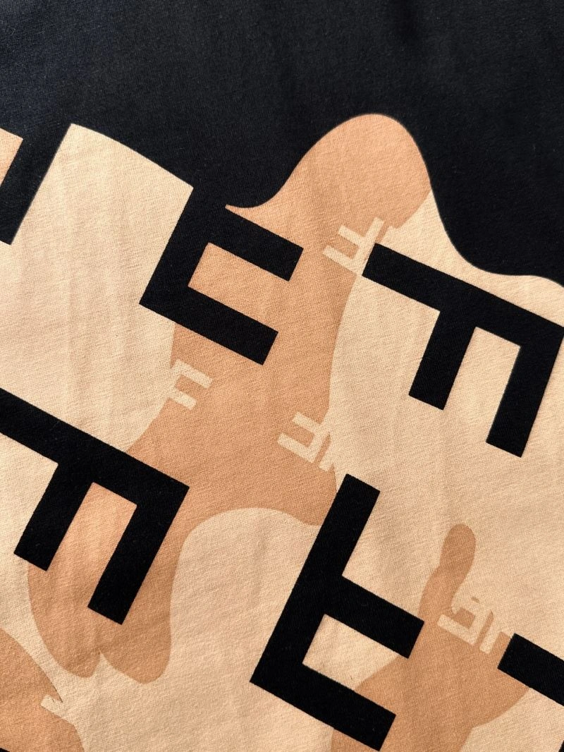 WellDesigned Fendi T-Shirts 121878