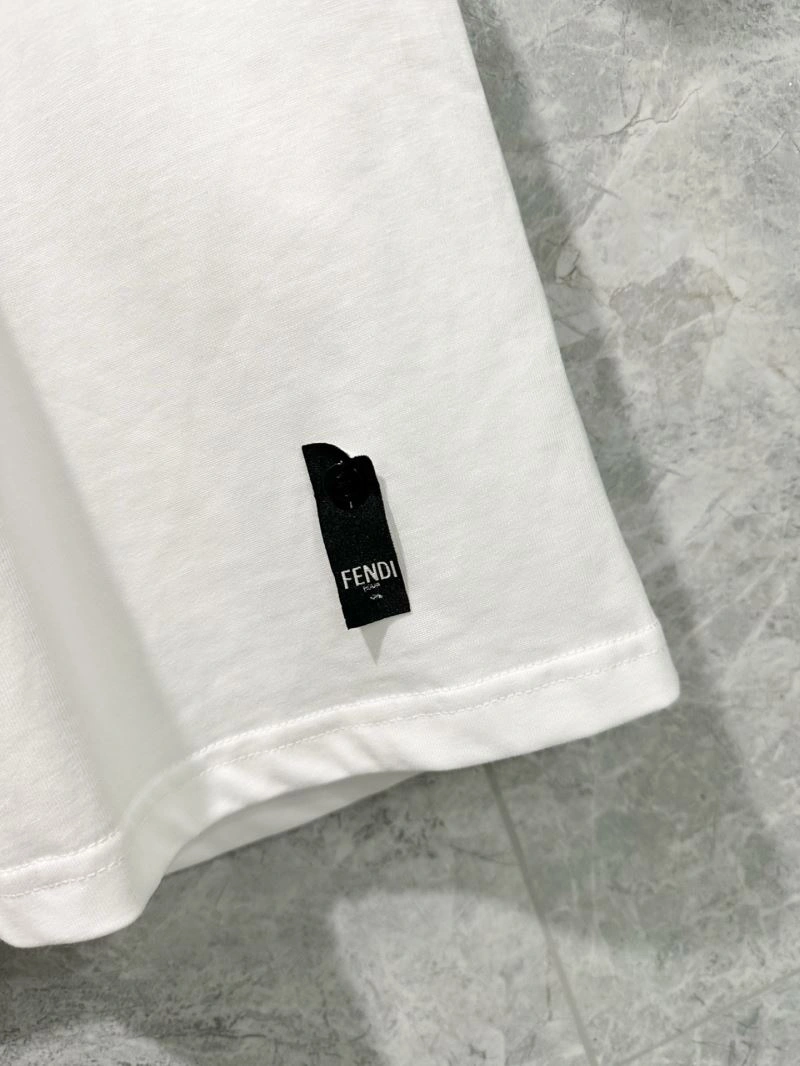 Soft Fendi T-Shirts 121885