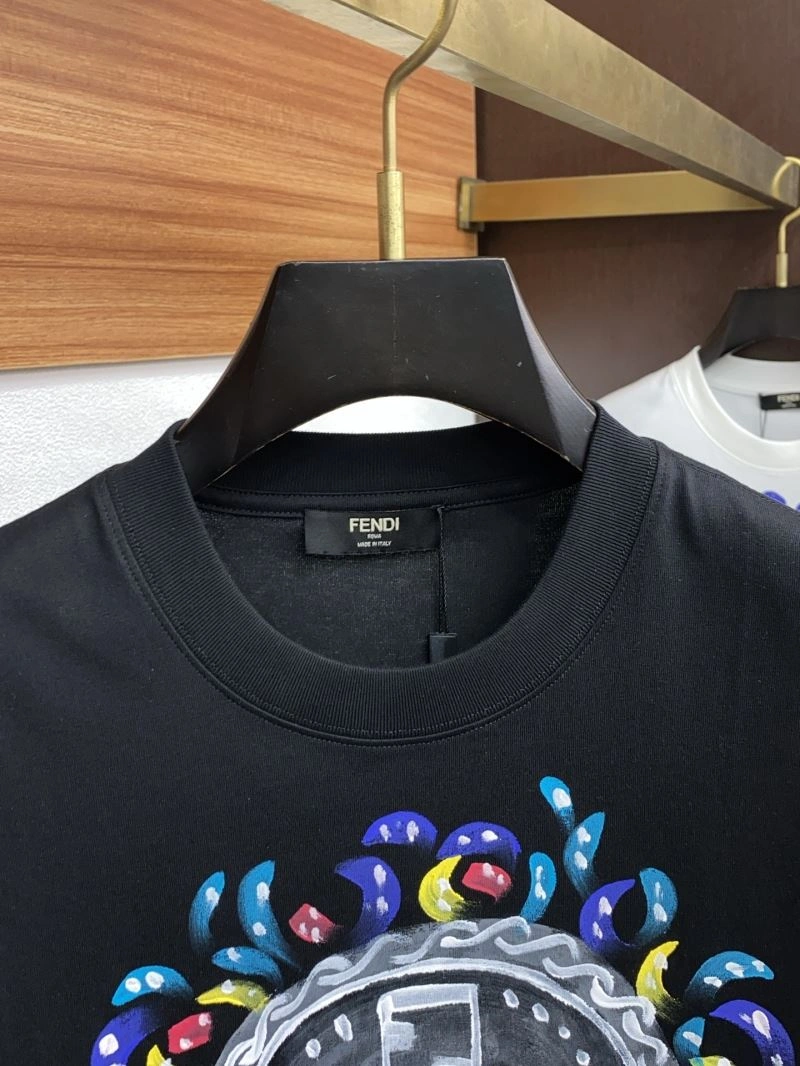 Fendi T-Shirts Comfortable 121874