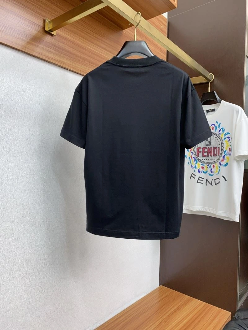 Fendi T-Shirts Comfortable 121874