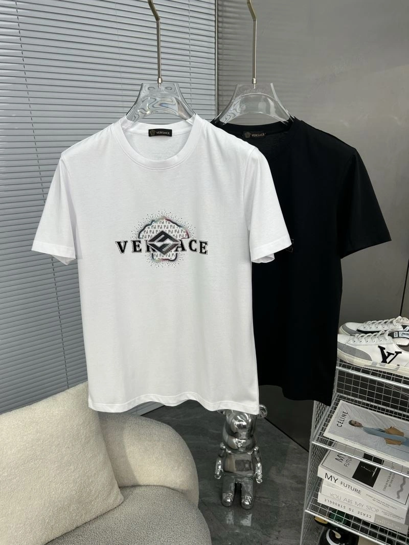 Fendi T-Shirts Sporty 121867