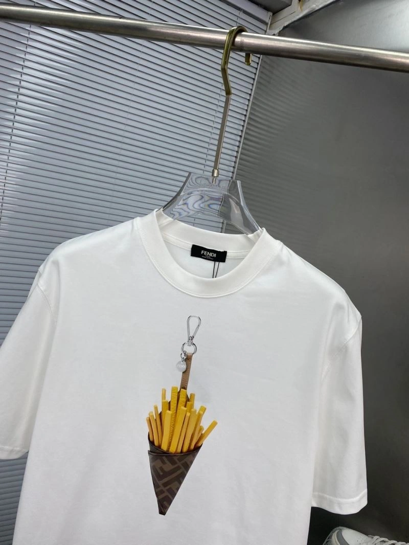 Fendi T-Shirts Stretchable 121871