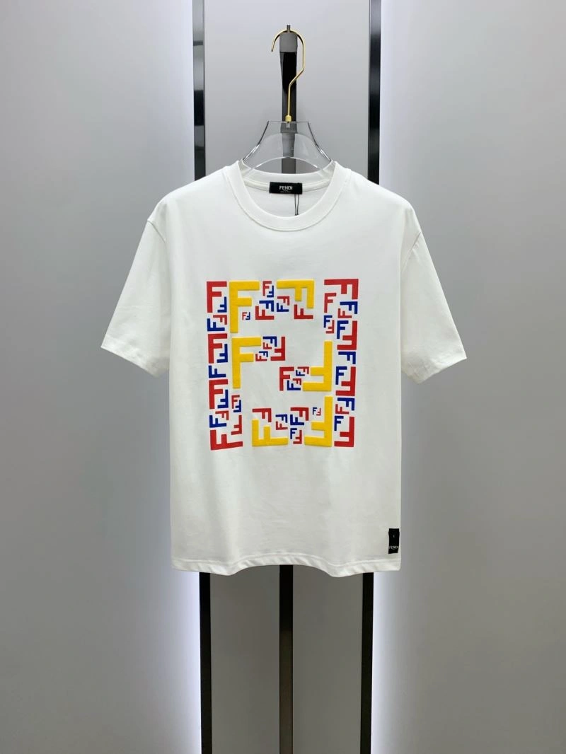 Fendi T-Shirts EasyMatch 121873