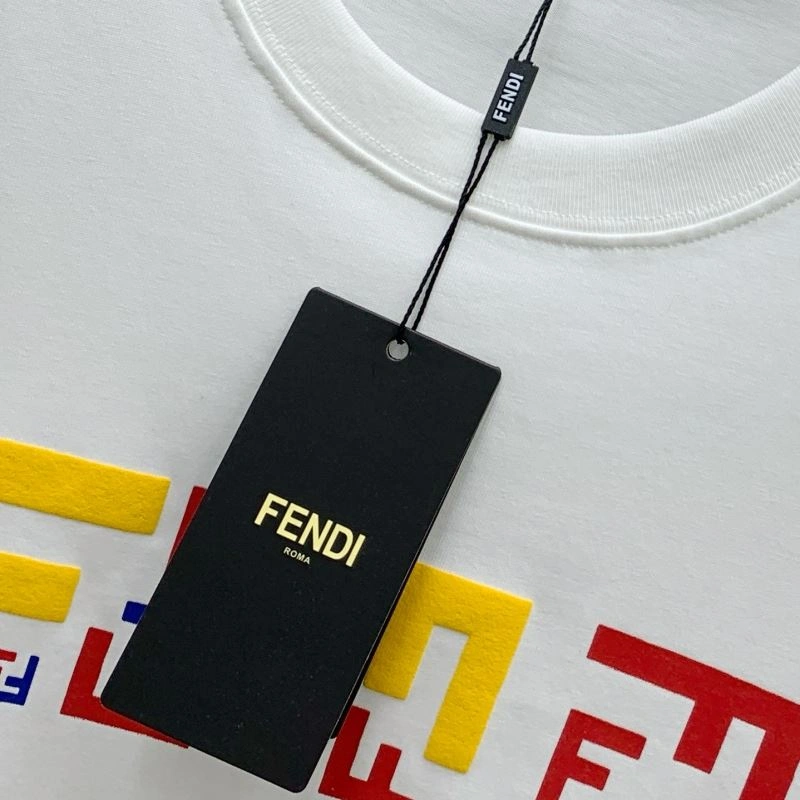 Fendi T-Shirts EasyMatch 121873