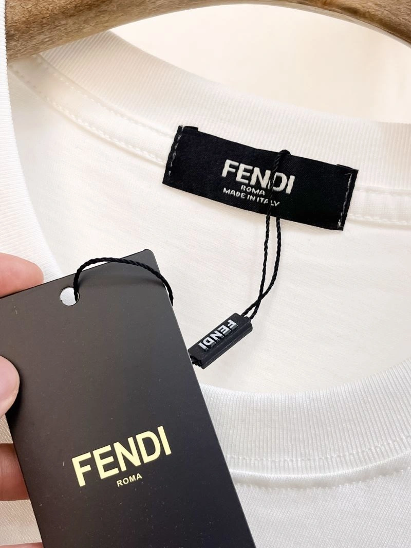 RelaxedFit Fendi T-Shirts 121859