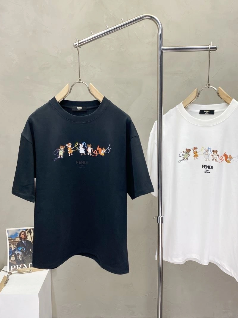 Fendi T-Shirts Neat 121855