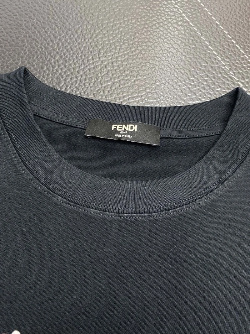 Fendi T-Shirts Neat 121855