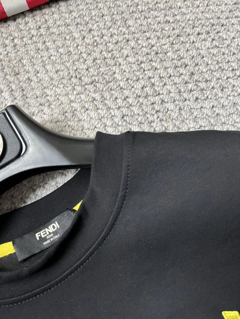 Refined Fendi T-Shirts 121854