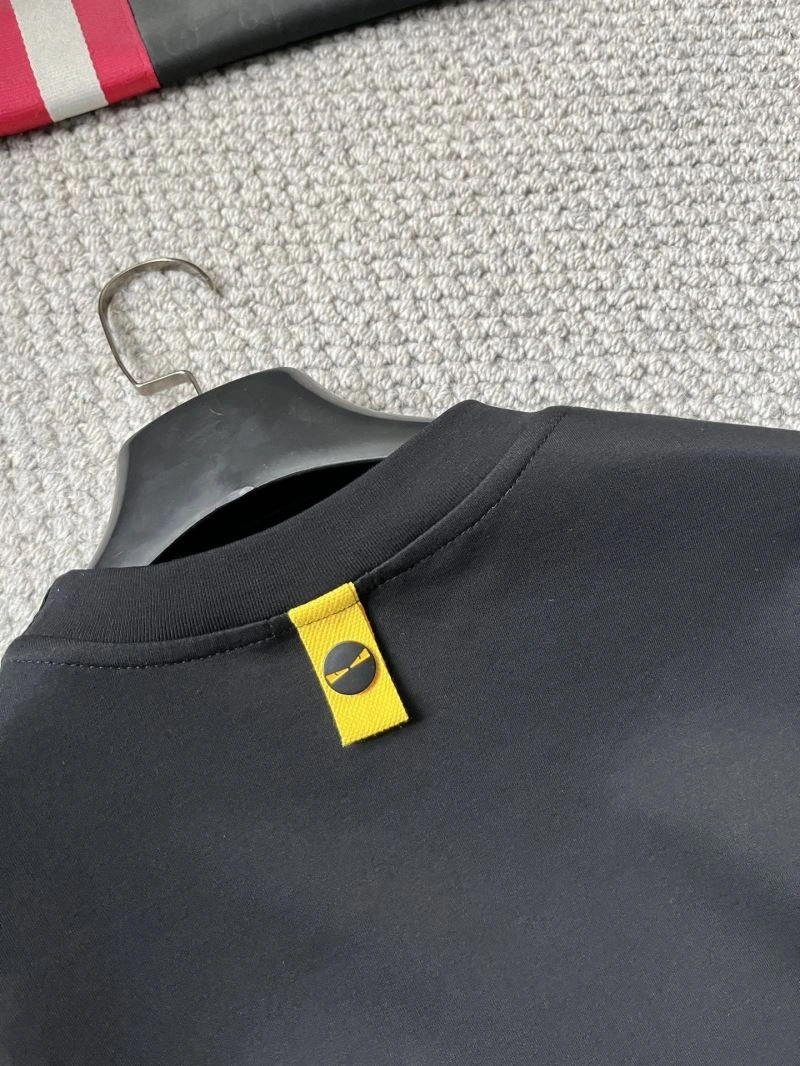 Refined Fendi T-Shirts 121854