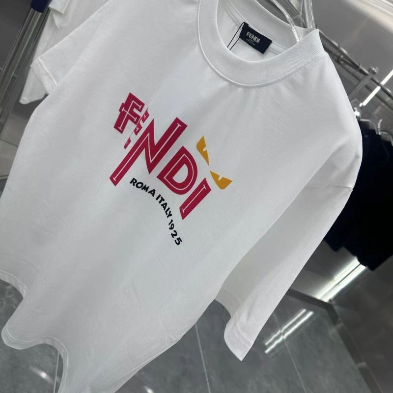 Fendi T-Shirts UrbanChic 121853