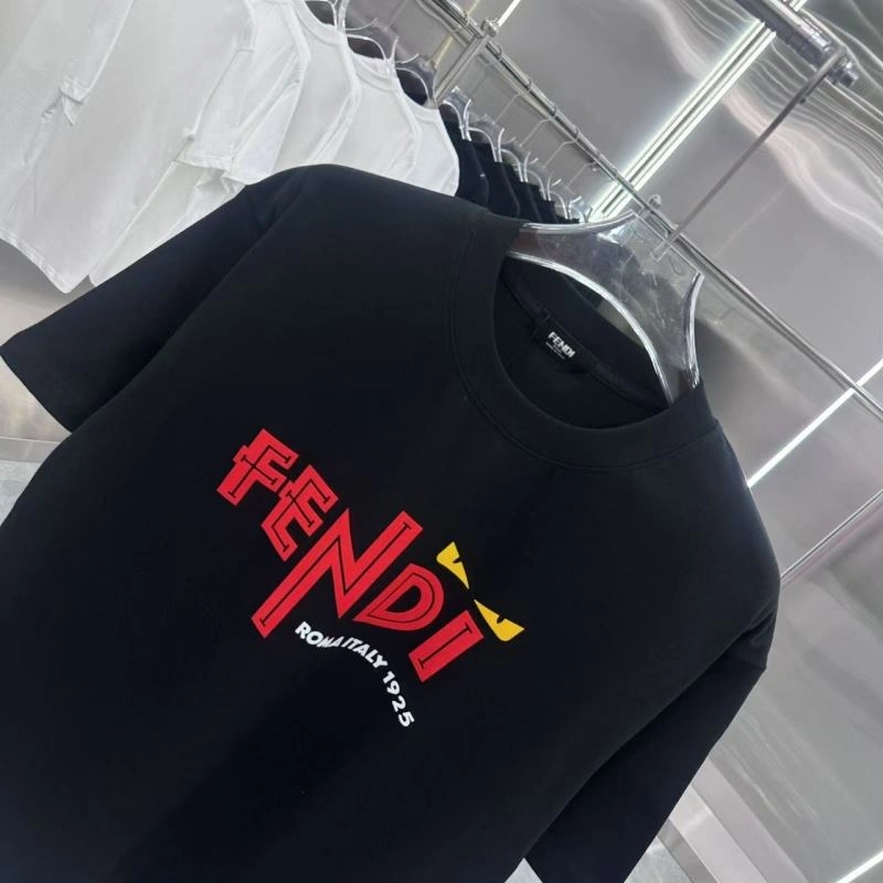 Fendi T-Shirts WellDesigned 121850