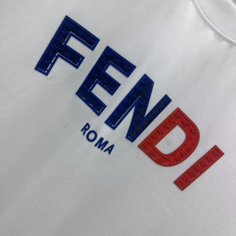 WrinkleFree Fendi T-Shirts 121849