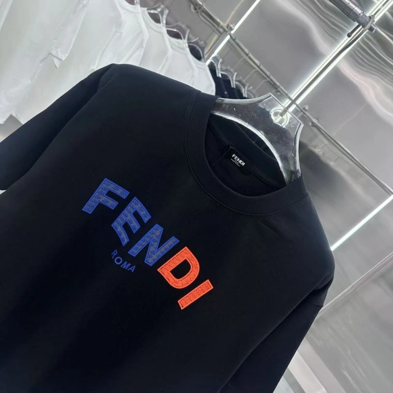 Bold Fendi T-Shirts 121827