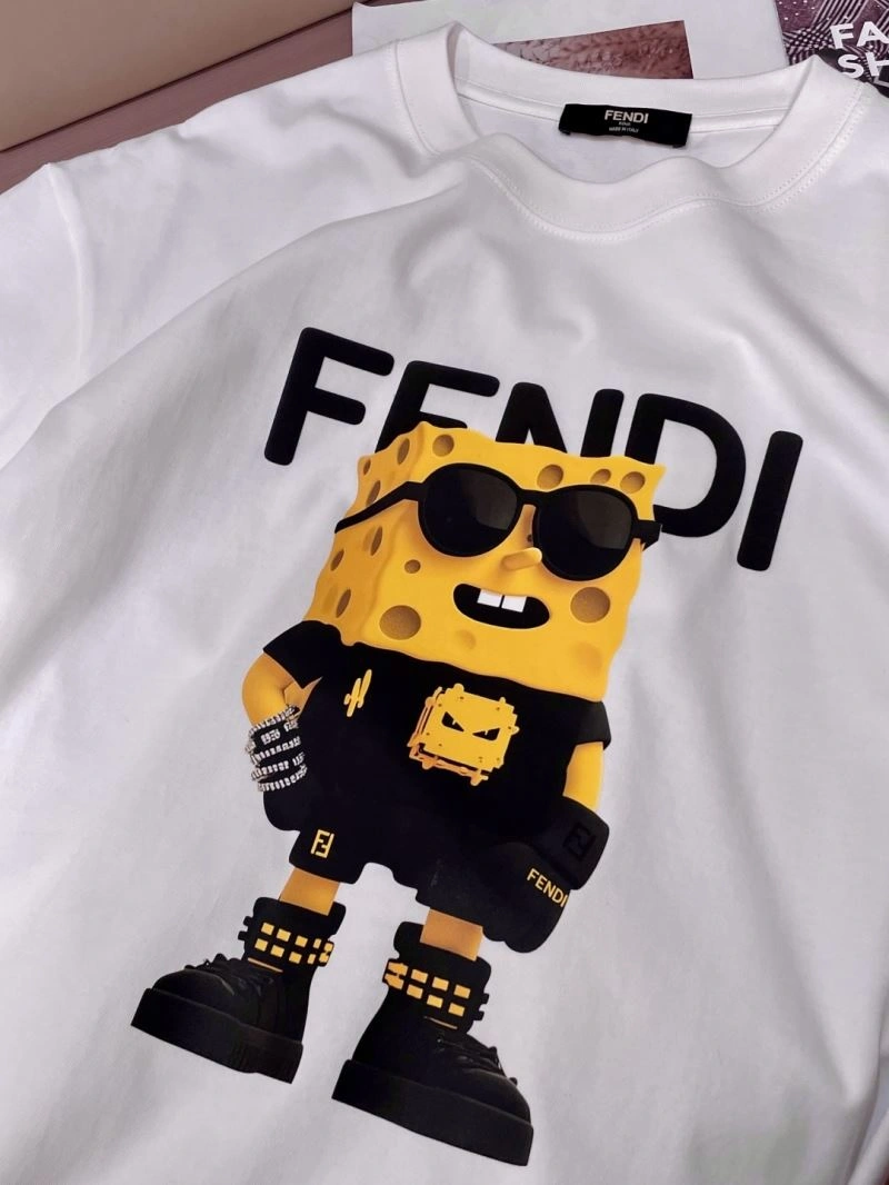 Fendi T-Shirts TimelessDesign 121823