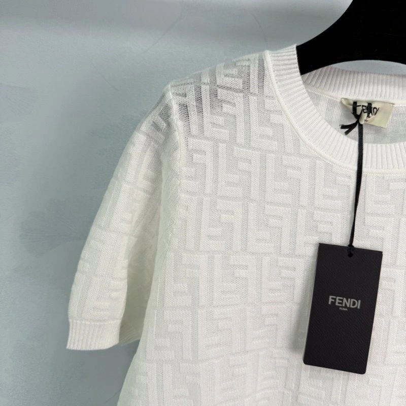 Supportive Fendi T-Shirts 120702