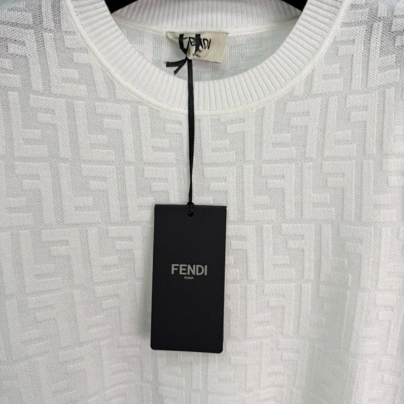 Supportive Fendi T-Shirts 120702
