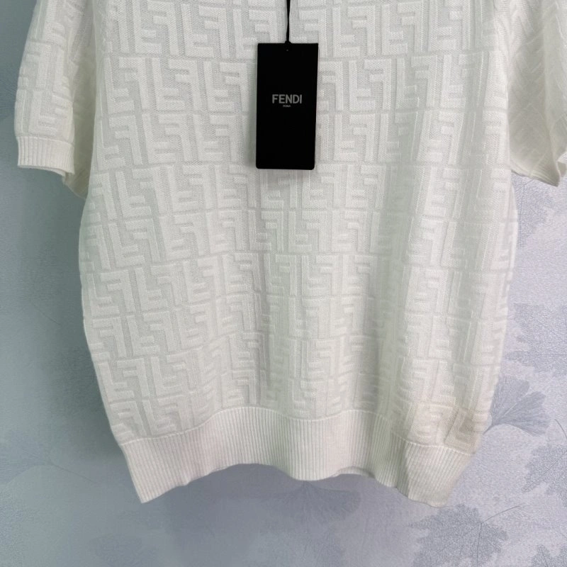 Supportive Fendi T-Shirts 120702