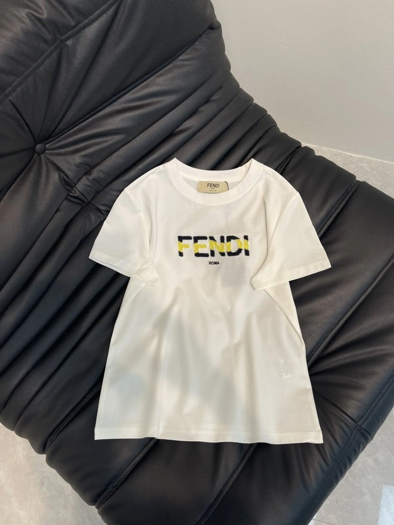 Fendi T-Shirts Breathable 120653