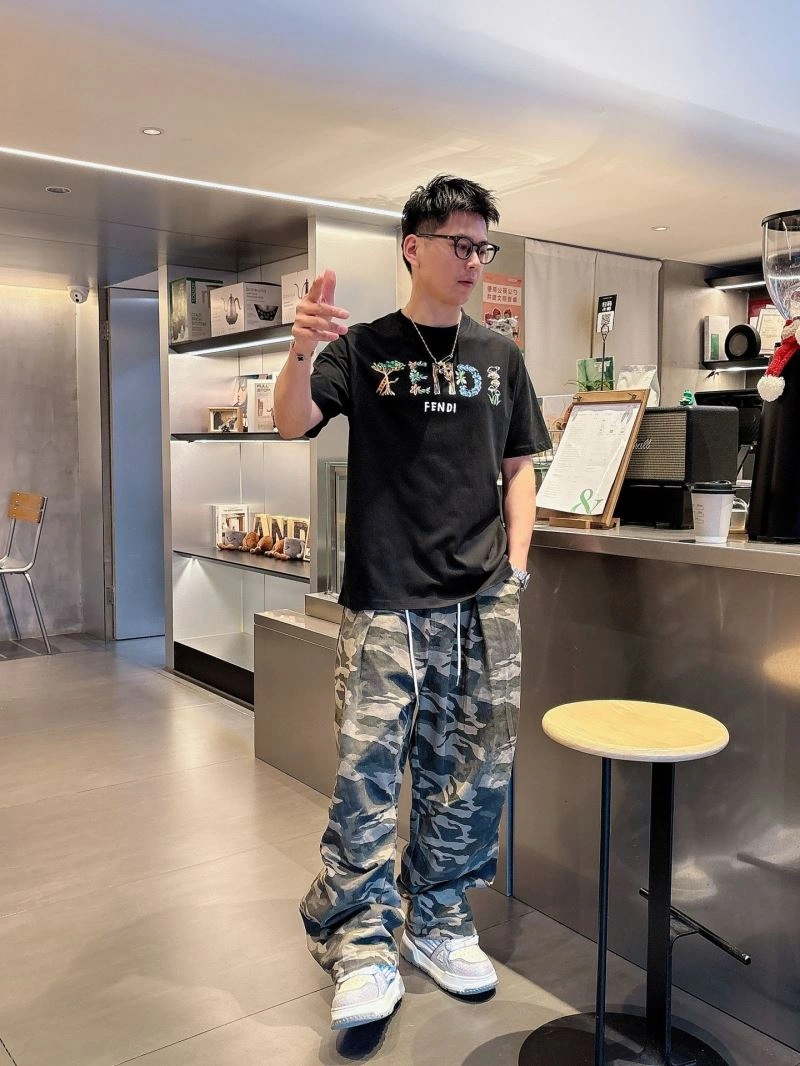 HighQuality Fendi T-Shirts 121716