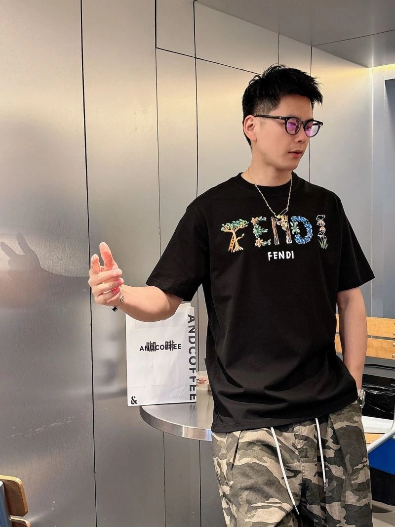 HighQuality Fendi T-Shirts 121716