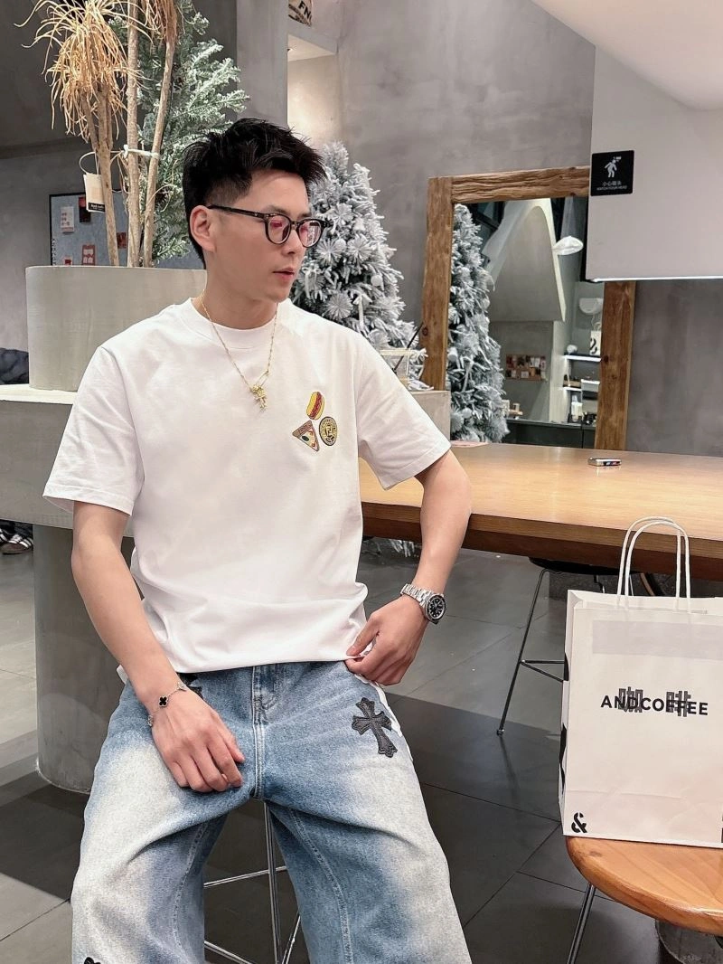 Fendi T-Shirts Breathable 121717
