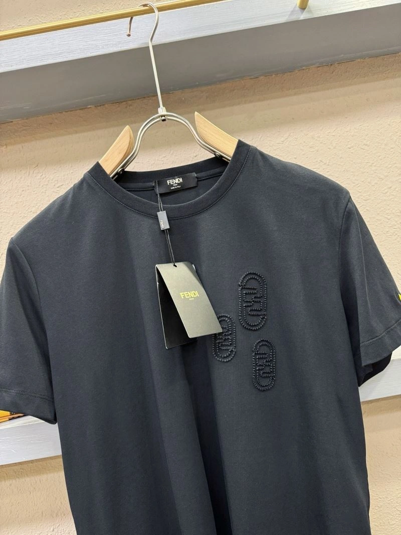 Minimalist Fendi T-Shirts 121704