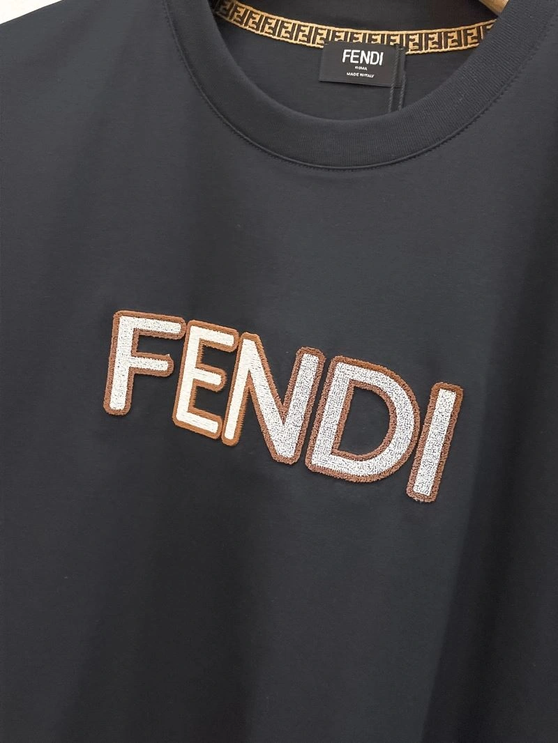 SmoothTexture Fendi T-Shirts 121694