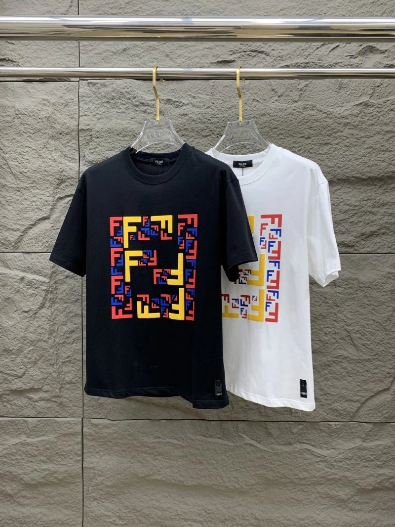 Fendi T-Shirts UrbanChic 121707
