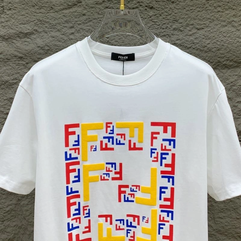 Fendi T-Shirts UrbanChic 121707