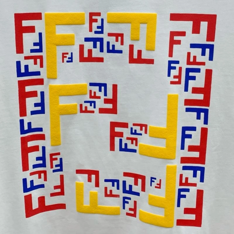 Fendi T-Shirts UrbanChic 121707