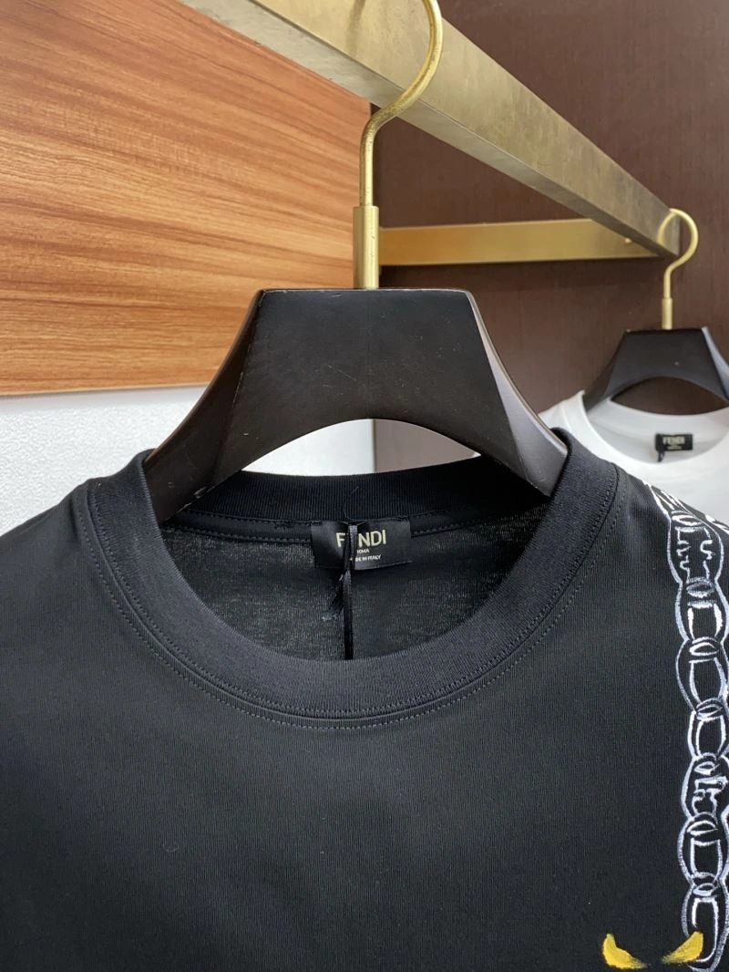 Fendi T-Shirts Timeless 121701