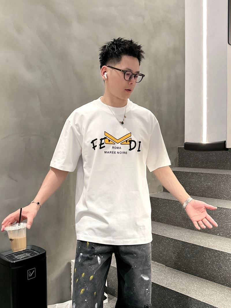 Fendi T-Shirts SmoothTexture 121691