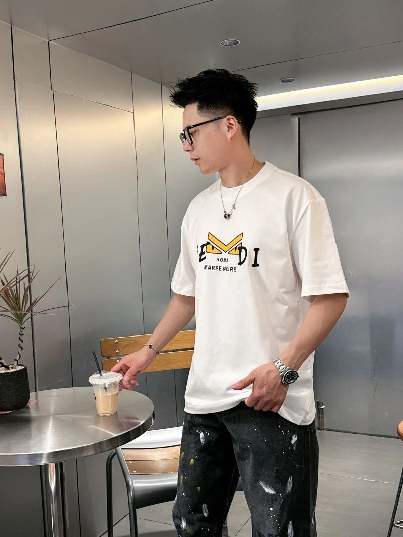 Fendi T-Shirts SmoothTexture 121691