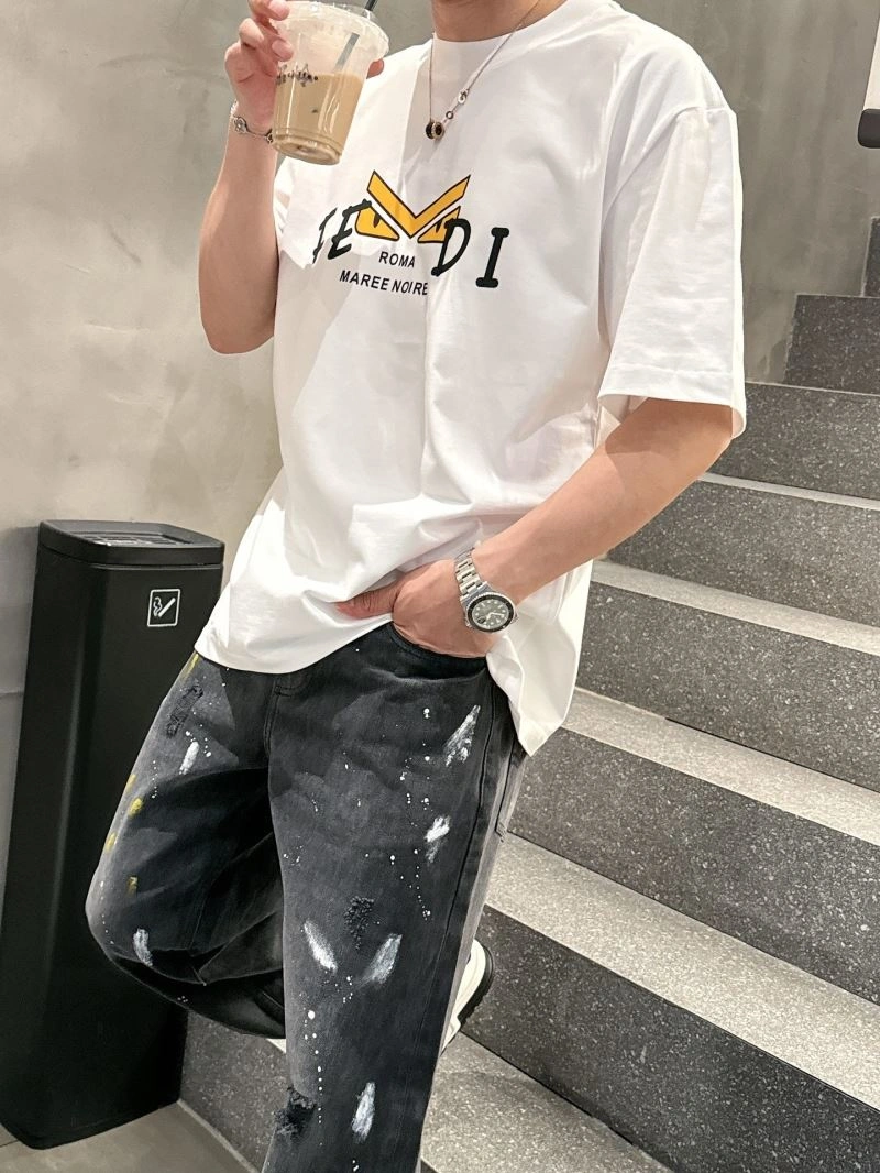 Fendi T-Shirts SmoothTexture 121691