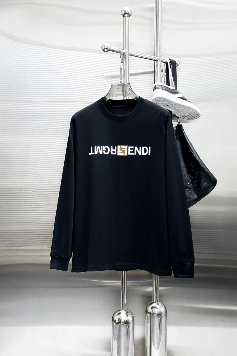 WellDesigned Fendi T-Shirts 121687