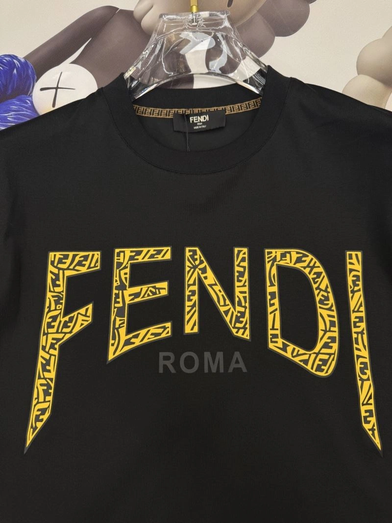 Comfortable Fendi T-Shirts 121686