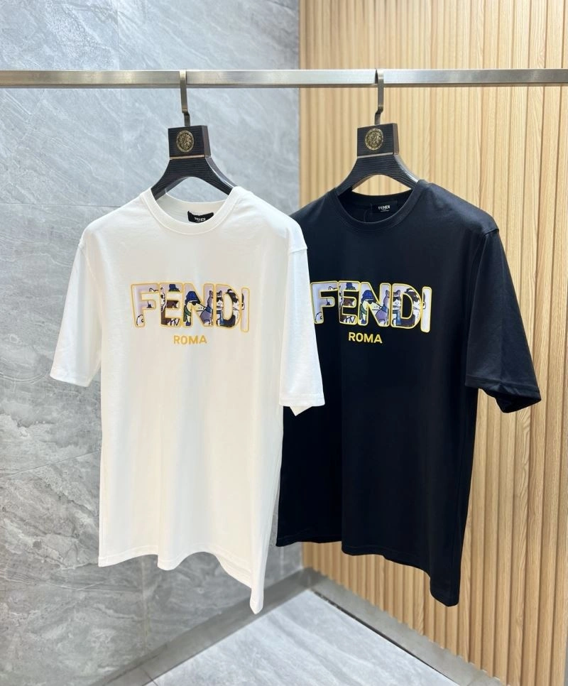 Fendi T-Shirts Trendsetting 121674