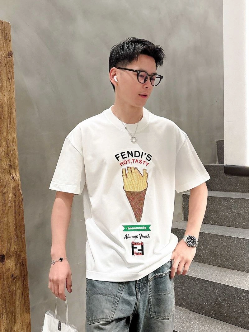Stylish Fendi T-Shirts 121679